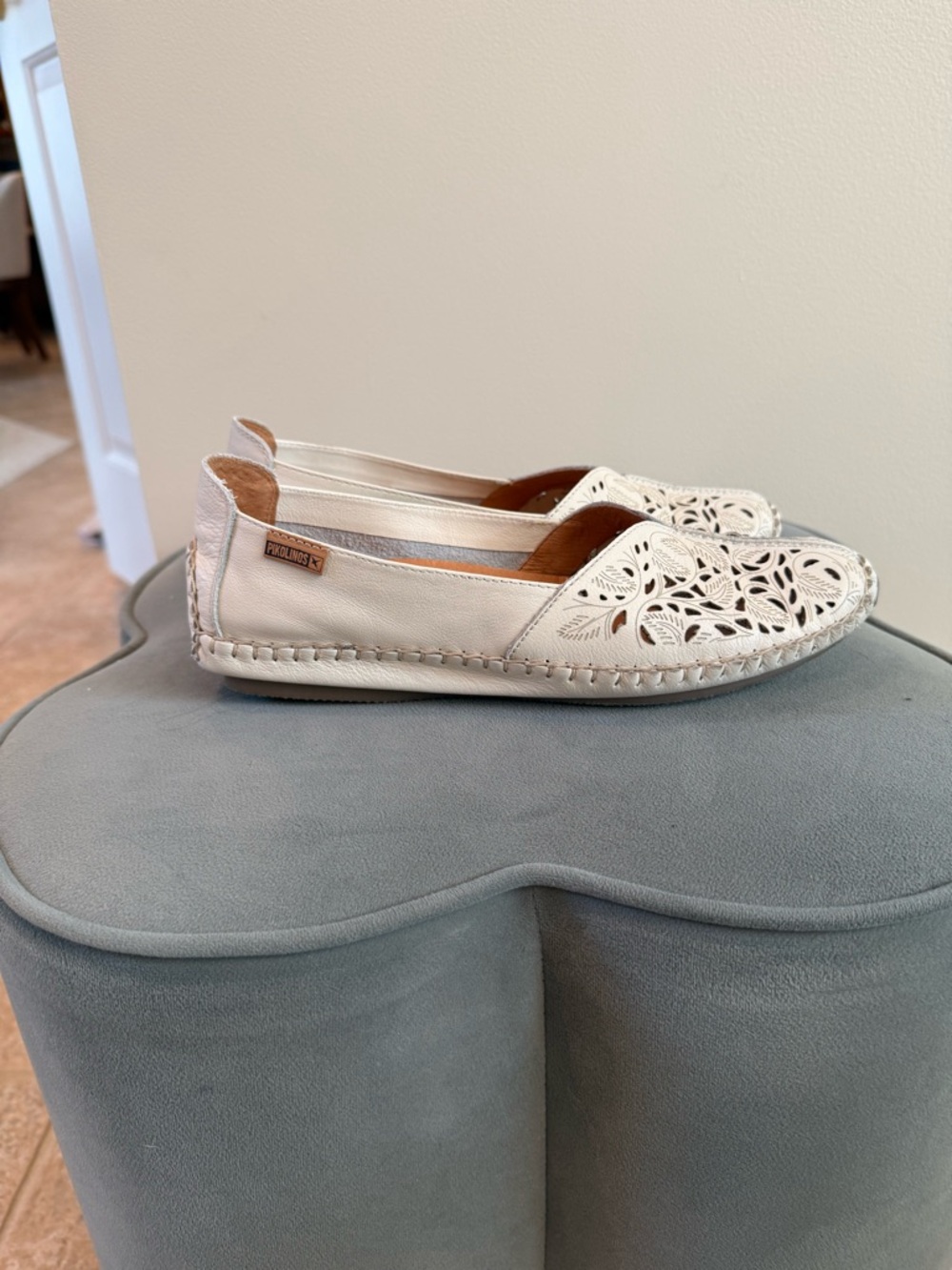 PIKOLINOS White Laser-Cut Slip-On Loafers - Picture 6 of 7